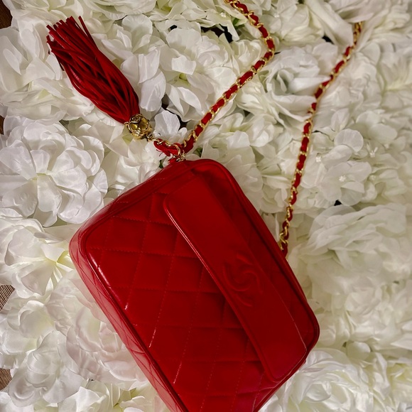 Chanel Red Quilted Leather Crossbody Bag - Picture 6 of 7